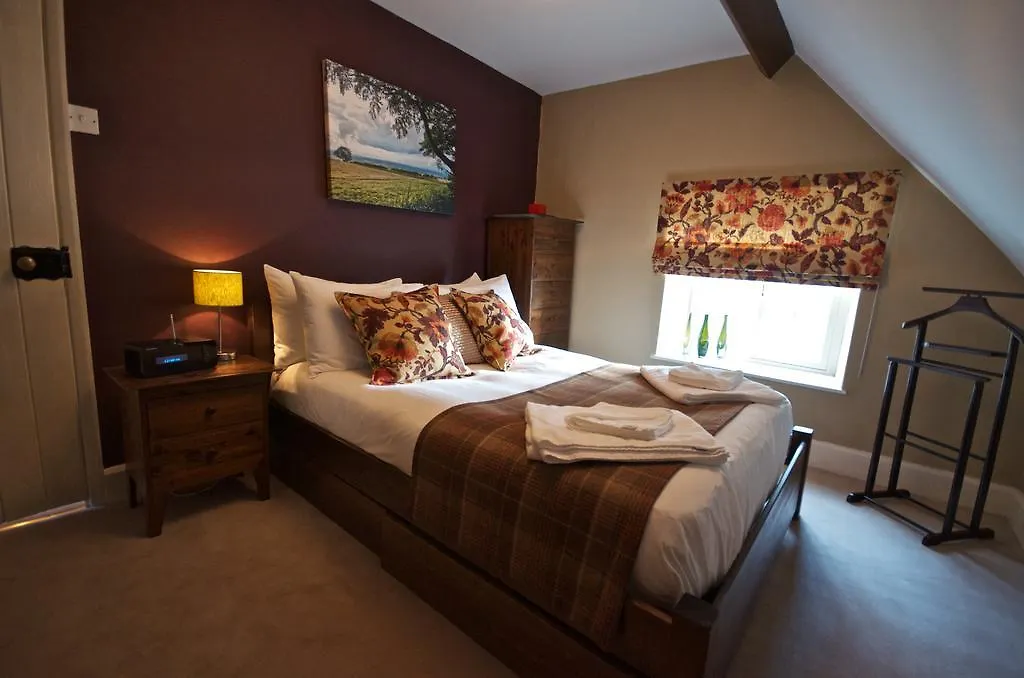 Country house Stunning Yew Tree Cottage Westow